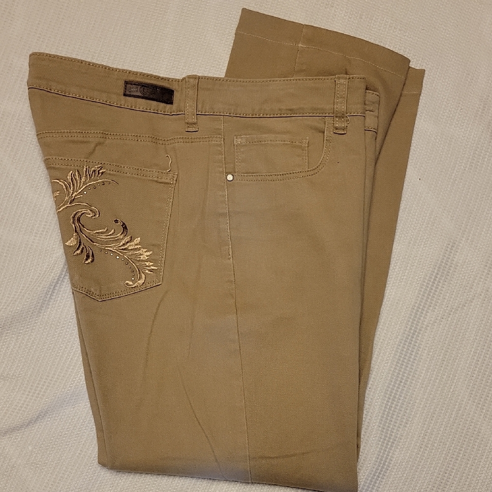 Lee Classic Fit Embroidered Tan Jeans Stretch Jean Material